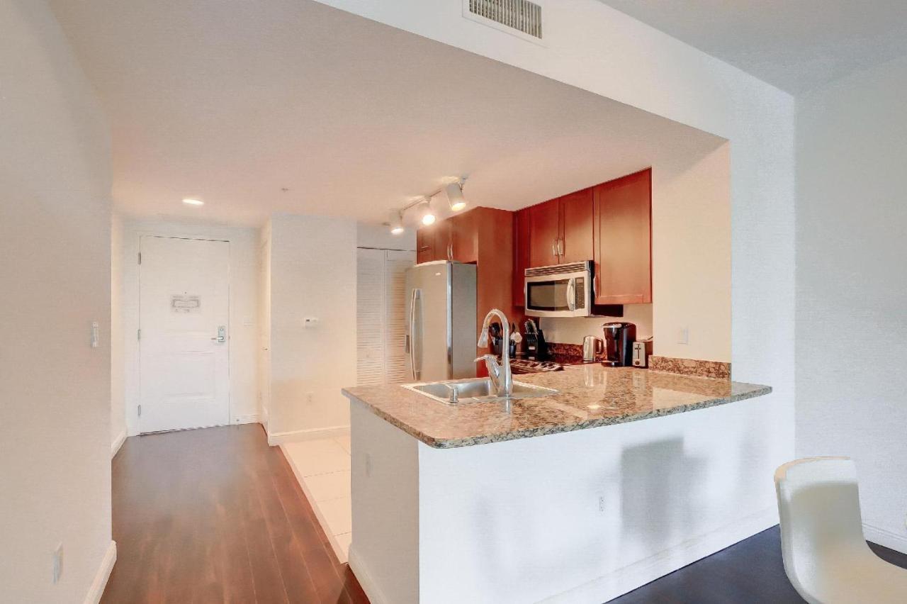 Apartment In Casa Costa Condo!Beach Pass Included Boynton Beach Exterior foto